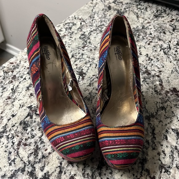 Multicolor Wedge Heels - Picture 2 of 3